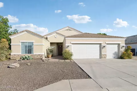 Exterior - 6719 N 15th Ave, Phoenix, AZ 85015 photo 7 of 9