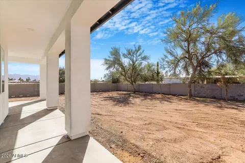 Exterior - 335 N 80th Pl, Mesa, AZ 85207 photo 3 of 7
