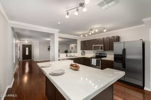 Kitchen - 1014 E Milada Dr, Phoenix, AZ 85042 photo 3 of 3
