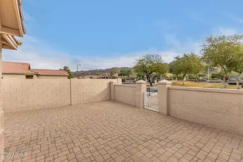 Exterior - 1014 E Milada Dr, Phoenix, AZ 85042 photo 3 of 8