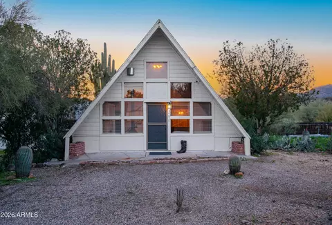 34610 S Vine St, Black Canyon City, AZ 85324