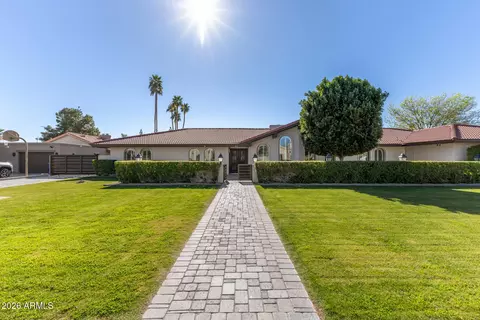 949 E Gemini Dr, Tempe, AZ 85283