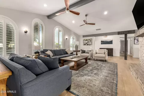 949 E Gemini Dr, Tempe, AZ 85283 photo 13