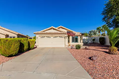 10806 W Ventana Dr E, Peoria, AZ 85373