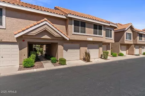 1633 E Lakeside Dr #167, Gilbert, AZ 85234