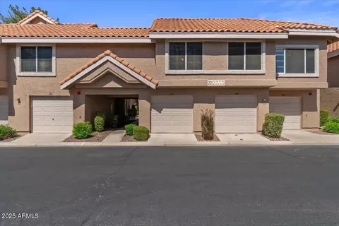 Exterior - 1633 E Lakeside Dr #167, Gilbert, AZ 85234 photo 1 of 2
