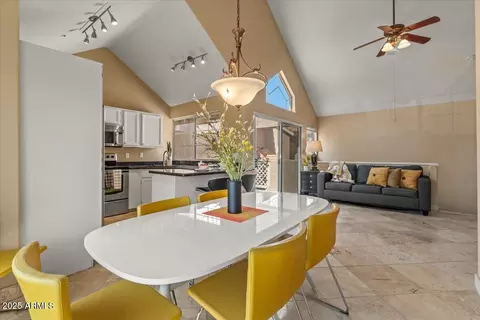 Dining - 1633 E Lakeside Dr #167, Gilbert, AZ 85234 photo 2 of 5