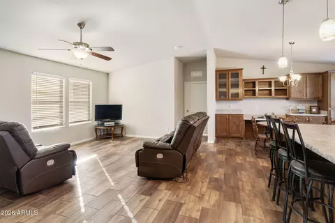 775 N Hilton Rd, Apache Junction, AZ 85119 photo 13