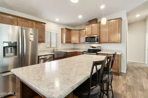 775 N Hilton Rd, Apache Junction, AZ 85119 photo 2