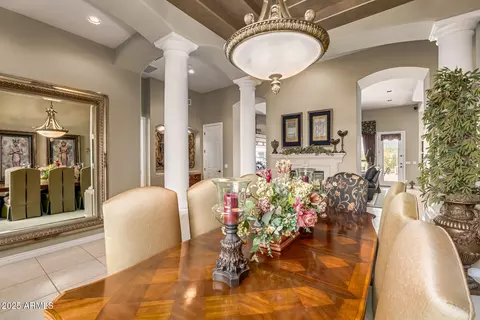 Dining - 4055 N Recker Rd #6, Mesa, AZ 85215 photo 4 of 4