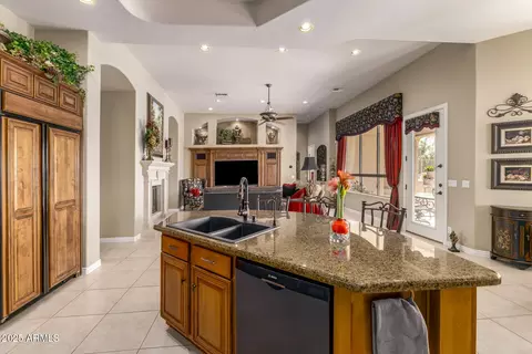 Kitchen - 4055 N Recker Rd #6, Mesa, AZ 85215 photo 4 of 4