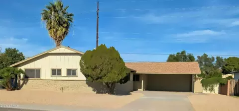 2122 W Keim Dr, Phoenix, AZ 85015
