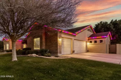Exterior - 3121 E Gary St, Mesa, AZ 85213 photo 4 of 27