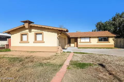 4522 W Keim Dr, Glendale, AZ 85301