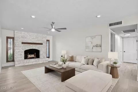 Living - 2366 E Becker Ln, Phoenix, AZ 85028 photo 1 of 5