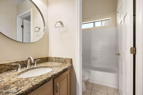 Bath - 1313 E Wildwood Dr, Phoenix, AZ 85048 photo 4 of 4