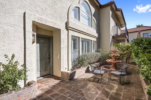 5032 E Siesta Dr #3, Phoenix, AZ 85044