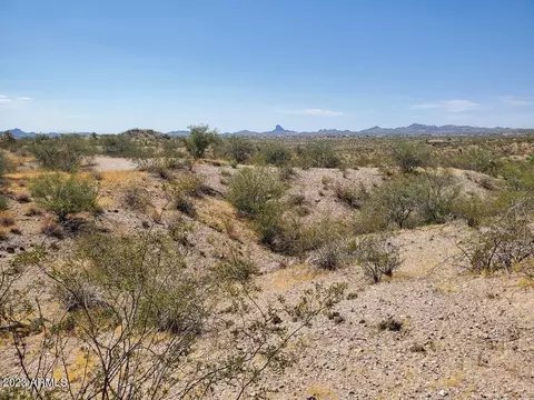 NNN 337th Avenue / Lot 5 -- #-, Wickenburg, AZ 85390