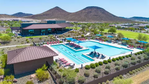 13195 W Golden Puma Trl, Peoria, AZ 85383