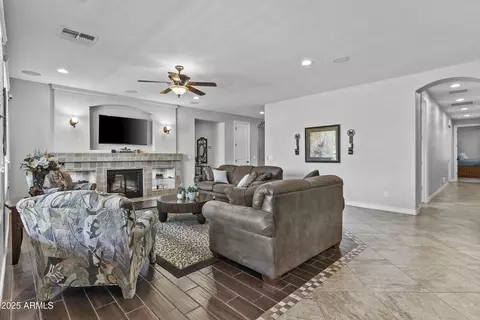 2466 E Aris Dr, Gilbert, AZ 85298 photo 31