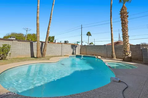 3124 E Dahlia Dr, Phoenix, AZ 85032 photo 4