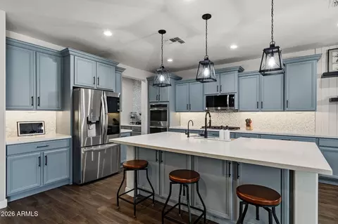 Kitchen - 3710 E Blue Spruce Ln, Gilbert, AZ 85298 photo 2 of 4