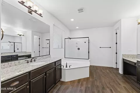 Bath - 3710 E Blue Spruce Ln, Gilbert, AZ 85298 photo 1 of 3