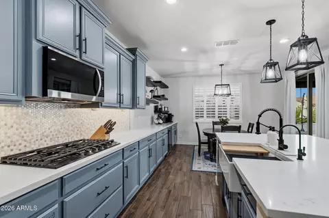Kitchen - 3710 E Blue Spruce Ln, Gilbert, AZ 85298 photo 3 of 4