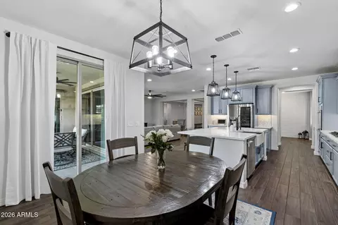 Dining - 3710 E Blue Spruce Ln, Gilbert, AZ 85298 photo 2 of 2