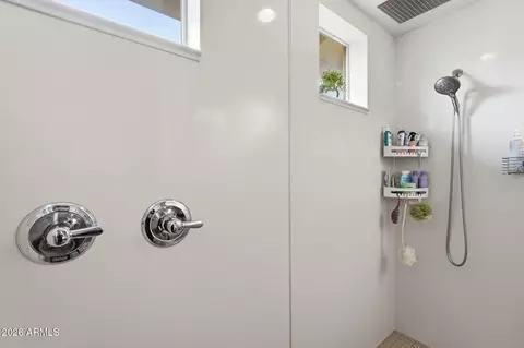 Bath - 3392 E Myrtabel Way, Gilbert, AZ 85298 photo 3 of 3
