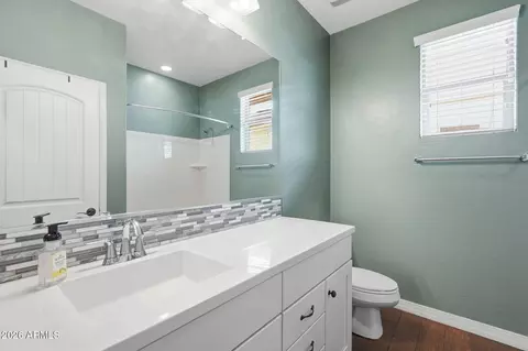 Bath - 3392 E Myrtabel Way, Gilbert, AZ 85298 photo 1 of 3