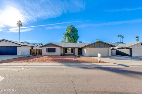5025 W Frier Dr, Glendale, AZ 85301
