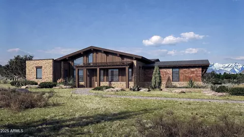 Exterior - 6026 Meadows Ln, Flagstaff, AZ 86004 photo 3 of 4