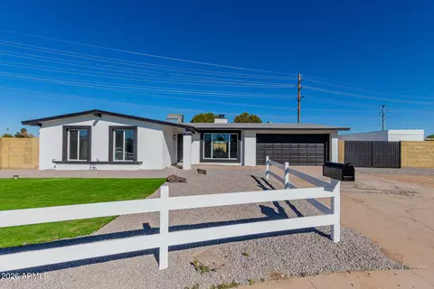 10629 N 45th Dr, Glendale, AZ 85304