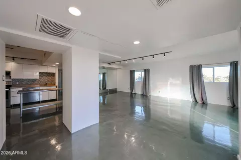Living - 353 E Thomas Rd #C501, Phoenix, AZ 85012 photo 3 of 4