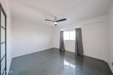 Bedroom - 353 E Thomas Rd #C501, Phoenix, AZ 85012 photo 4 of 10
