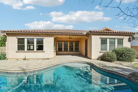 Exterior - 2991 S Roca St, Gilbert, AZ 85295 photo 3 of 6