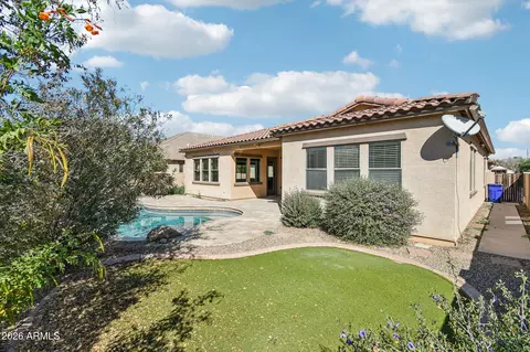 Exterior - 2991 S Roca St, Gilbert, AZ 85295 photo 4 of 6