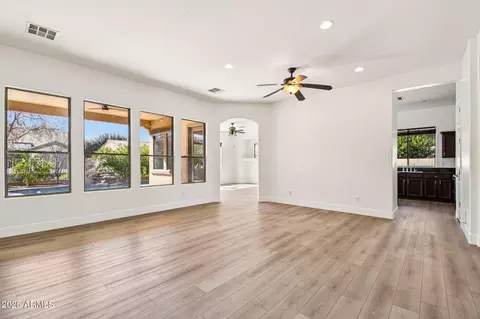 Living - 2991 S Roca St, Gilbert, AZ 85295 photo 1 of 8