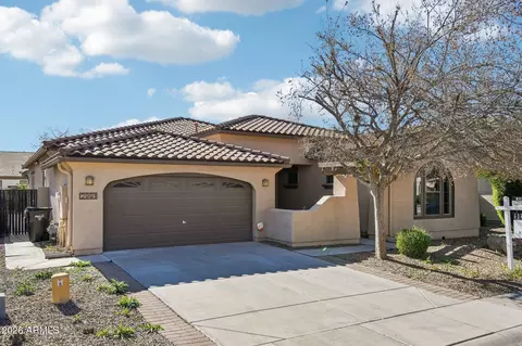 Exterior - 2991 S Roca St, Gilbert, AZ 85295 photo 5 of 6