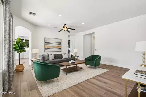 Living - 2991 S Roca St, Gilbert, AZ 85295 photo 8 of 8