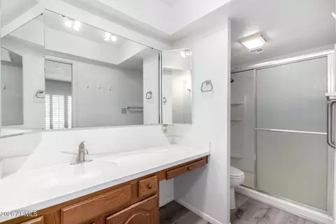 Bath - 849 E Lancaster Cir, Florence, AZ 85132 photo 1 of 2