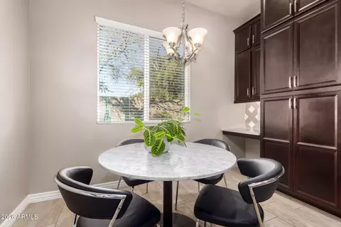 Dining - 4652 N 29th St, Phoenix, AZ 85016 photo 3 of 3
