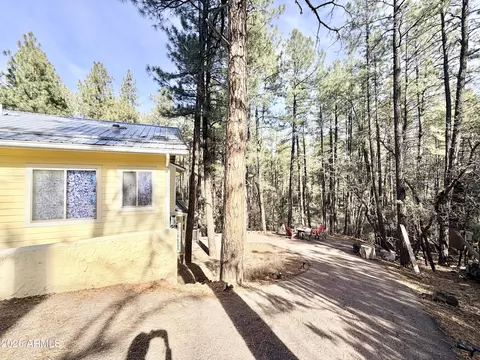 Exterior - 6870 W Robbin Ln, Pine, AZ 85544 photo 7 of 8