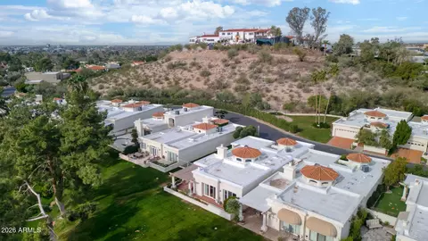 View/Area - 5801 N 25th Pl, Phoenix, AZ 85016 photo 3 of 5