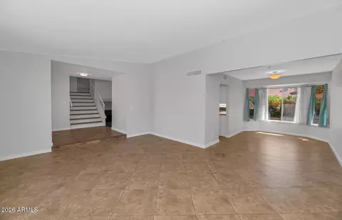 Living - 1927 E Crocus Dr, Phoenix, AZ 85022 photo 2 of 8