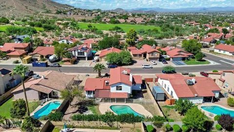 View/Area - 1927 E Crocus Dr, Phoenix, AZ 85022 photo 5 of 7