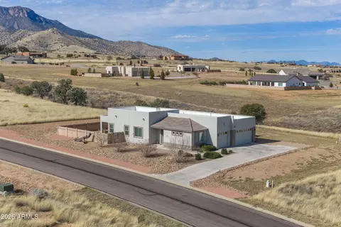 6532 E Saddlehorn Cir, Hereford, AZ 85615