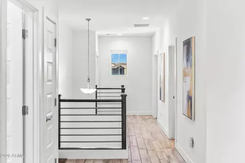 Entry Way - 764 N Blackbird Dr, Gilbert, AZ 85234 photo 5 of 6