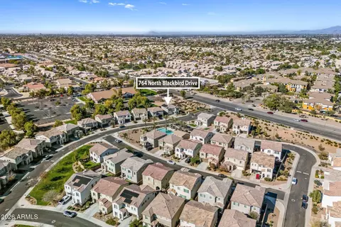 View/Area - 764 N Blackbird Dr, Gilbert, AZ 85234 photo 6 of 6